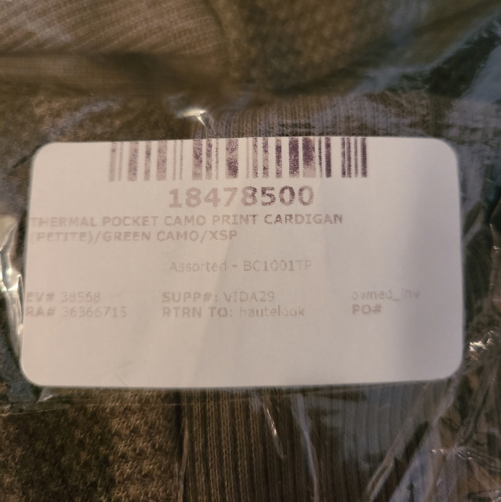 Sweet Romeo Thermal pocket cardigan in green camo XSP - Picture 3 of 5